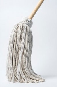 BVS-YCC8 MOPPE COTON 8OZ AVEC MANCHE EN BOIS 54"